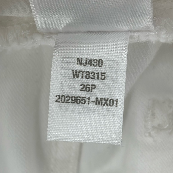 Madewell Petite Kick Out Crop Jeans in Pure White size 26P NWT - Picture 12 of 14